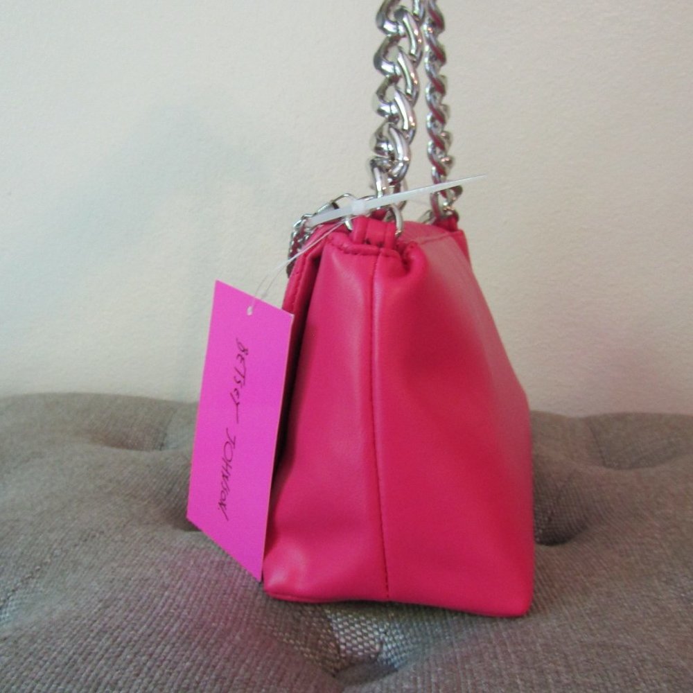 Betsey Johnson Fuchia XOGABBY Puff Heart Crossbody💖 - Picture 10 of 12